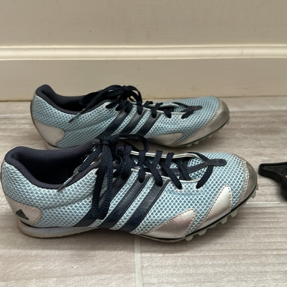 Adidas Track Cleats - Picture 3 of 9